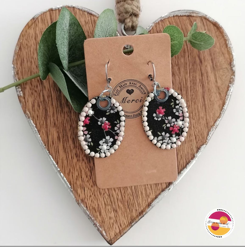 Boucles d’oreilles ovales en tissu - collection LIBERTY - CARMANO by Les créas K.ro
