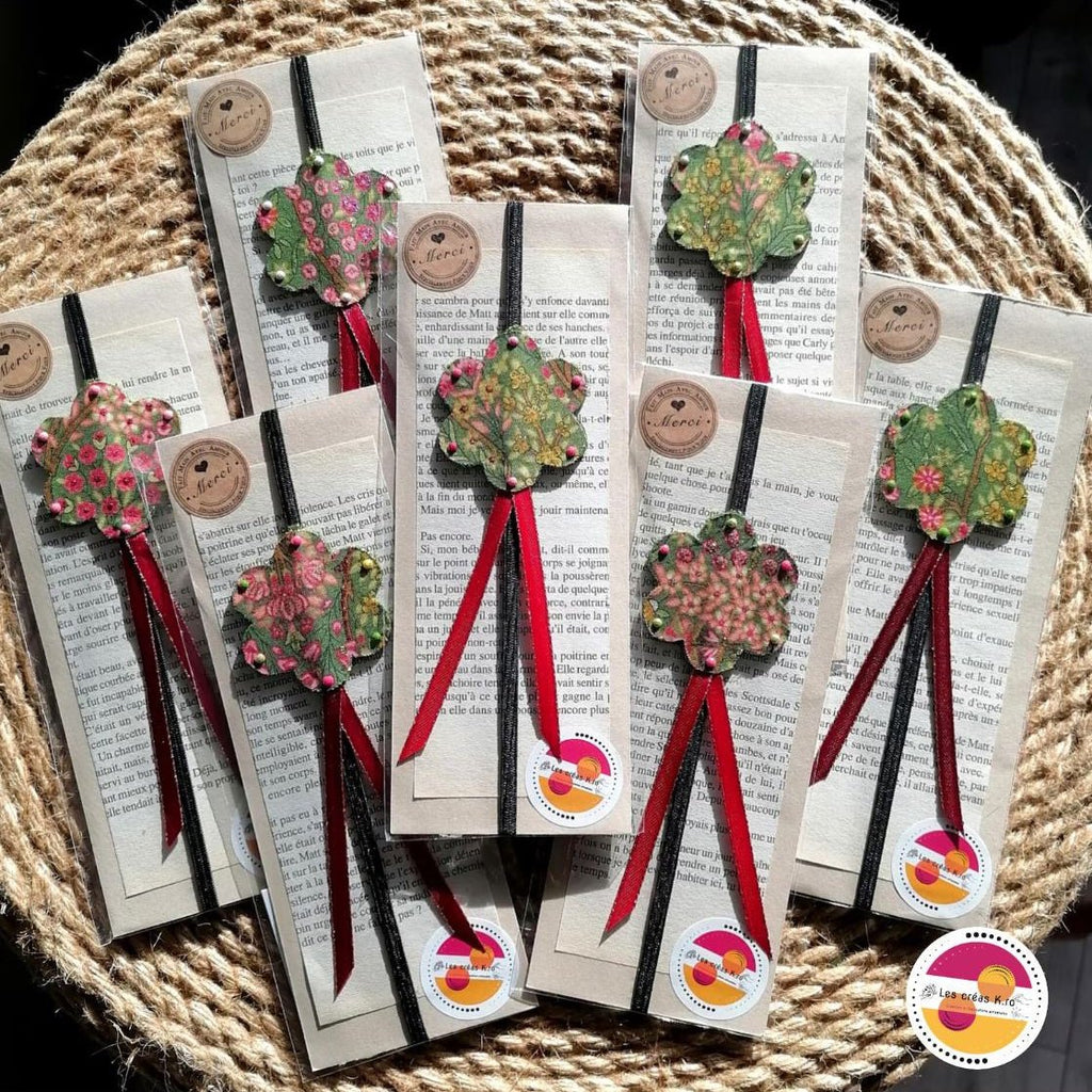 Marque - pages élastique en forme de fleur en tissu - CARMANO by Les créas K.ro